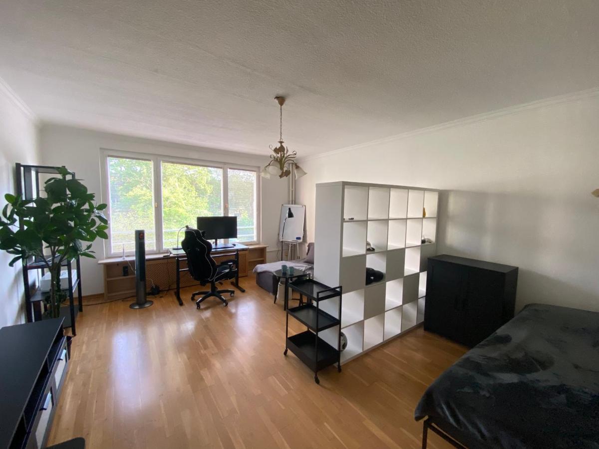Modern Studio In With Garden Near Sea Berlijn