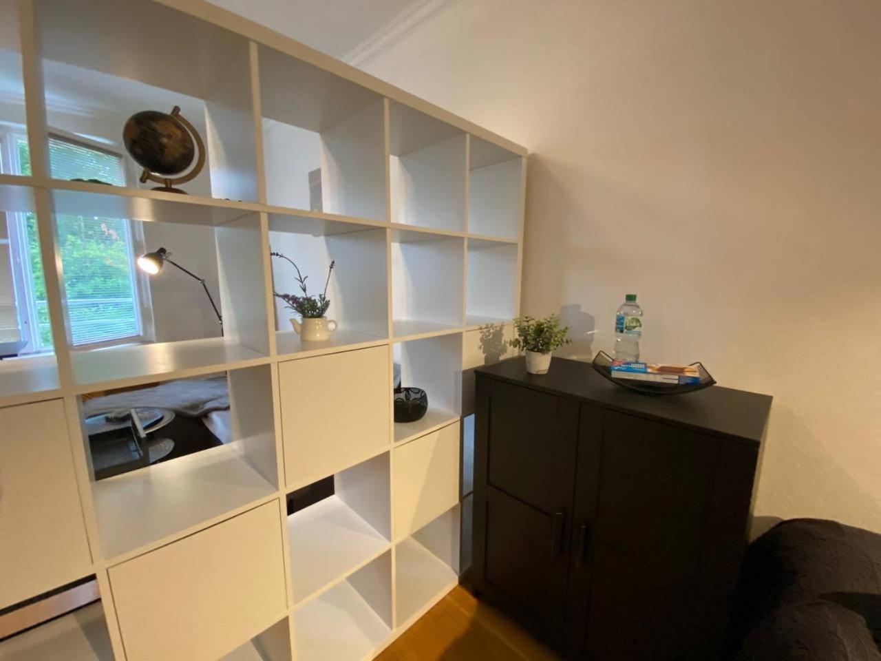 Modern Studio In With Garden Near Sea Appartement *